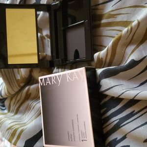 Mary Kay Compact